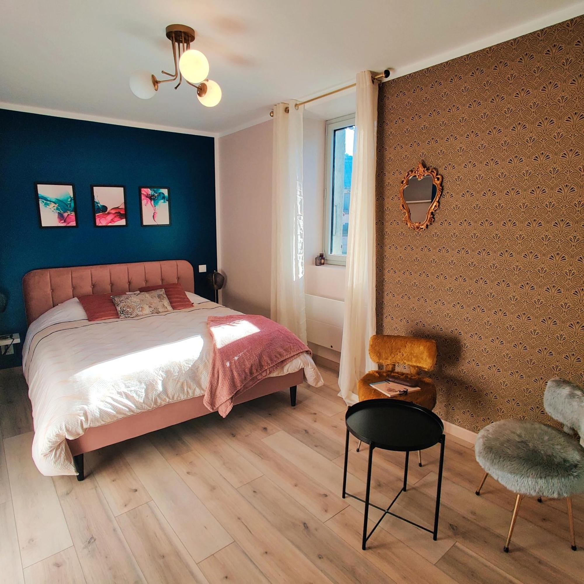 Au Coin Du Chemin Hotel Chambery Room photo